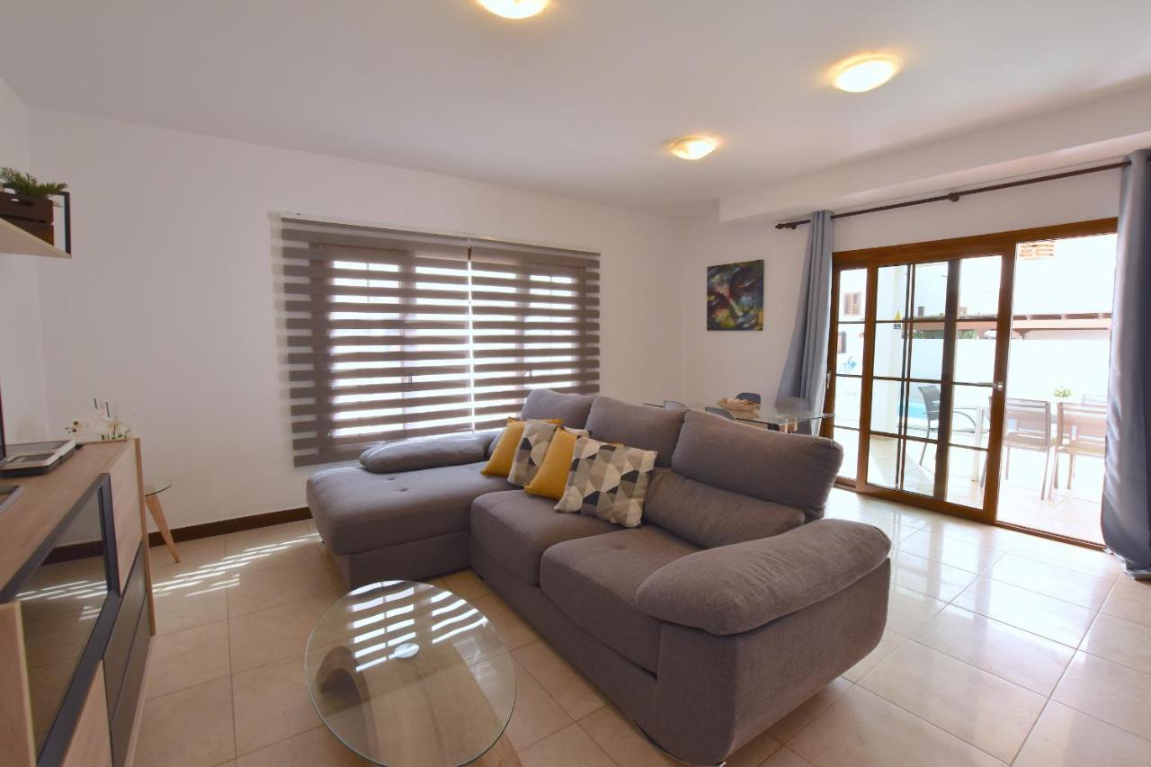 Вилла Casahost Casa Oceano Lanzarote Коста-Тегисе Экстерьер фото